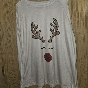 Reindeer Graphic Long Sleeve Tee - Cream